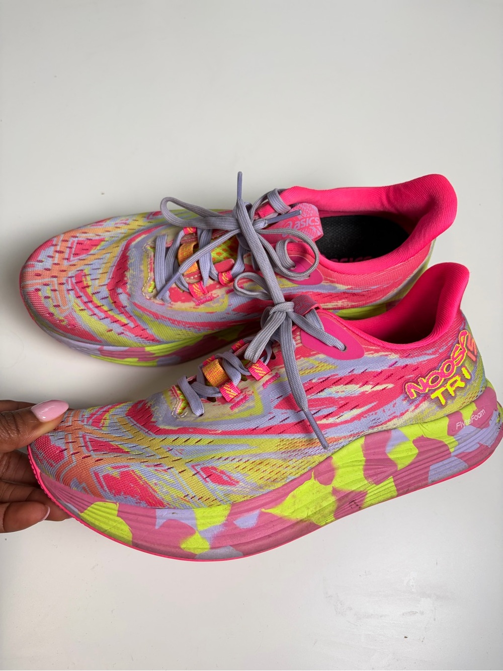ASICS Noosa Tri 15 Womens Running Shoes Sneakers 8.5 - Picture 2 of 16